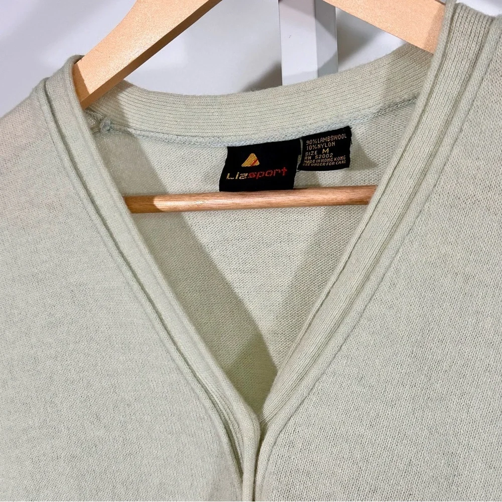 Lizsport Lambswool V-Neck Sweater with Pocket (Made in Hong Kong, Size M) mint
